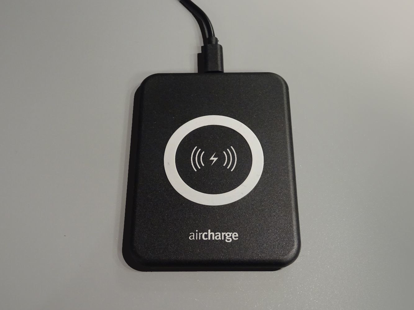 Aircharge AIR0224 mobile device charger Smartphone Black AC Indoor