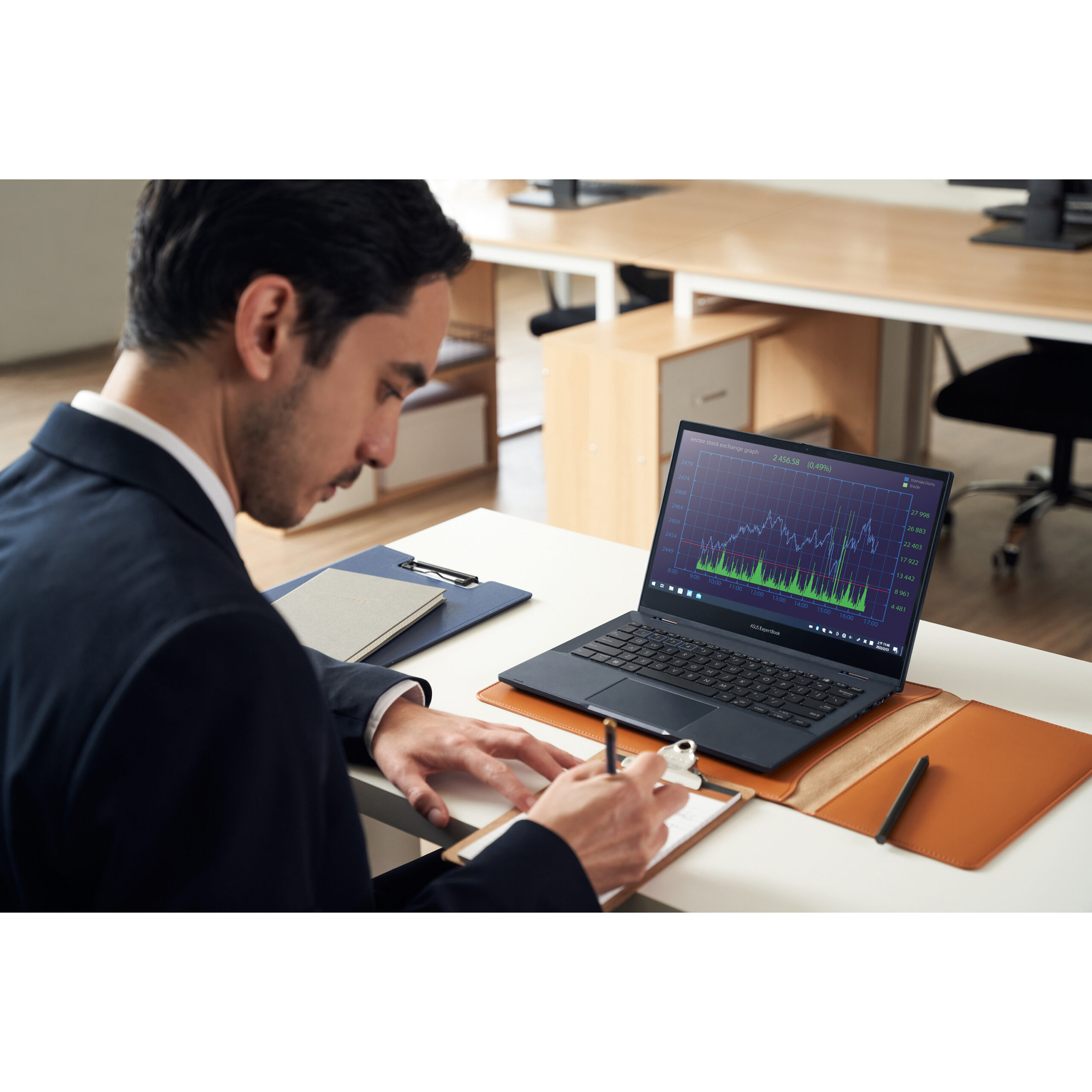 57ce643d13d4dd755c38f9b0eee7aa53 ASUS ExpertBook B5 Flip B5302FEA-LG0304R Intel® Core™ i5 i5-1135G7 Hybrid (2-in-1) 33.8 cm (13.3") Touchscreen Full HD 8 GB DDR4-SDRAM 256 GB SSD Wi-Fi 6 (802.11ax) Windows 10 Pro Black