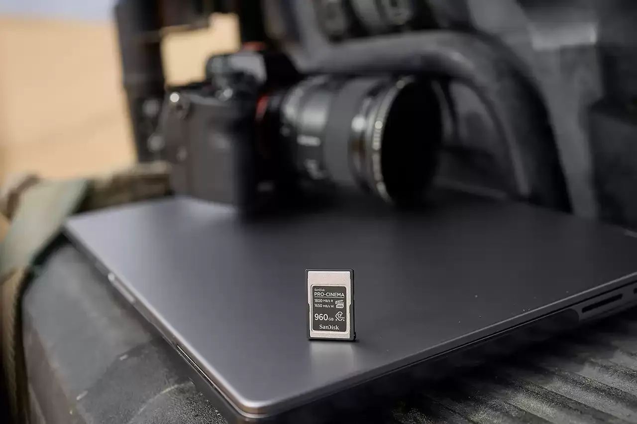 67d3035c95a05eaf5888fdfd88bba0501f99b5a1 SanDisk PRO-CINEMA CFexpress Type A Card - 480GB