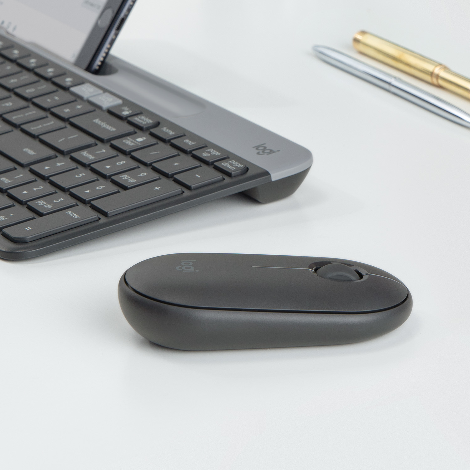 73318048_7553630235 Logitech Pebble M350