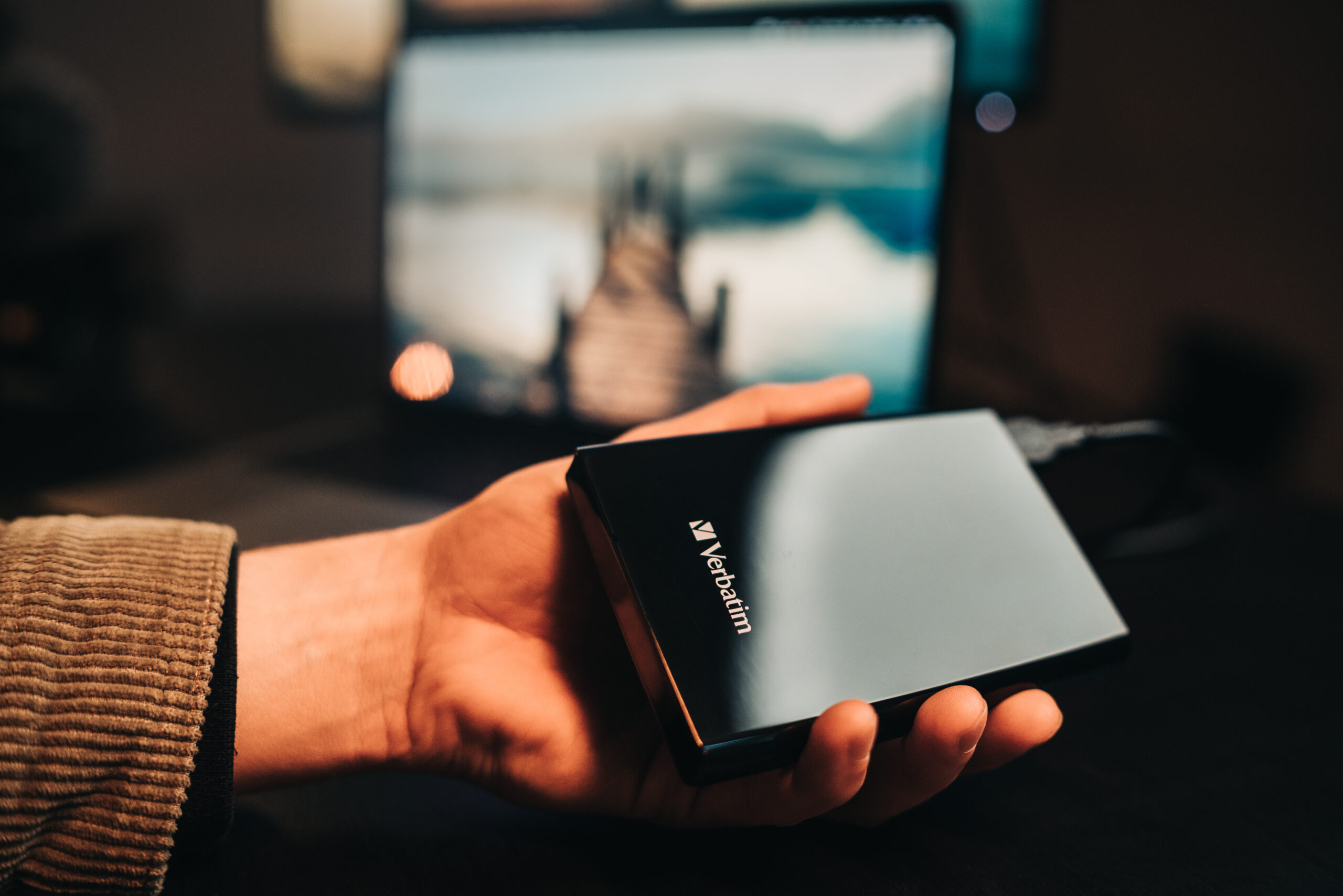 b34da20756466a57d57c73c73c5145b6bb9d8b72 Verbatim Store ´n´ Go Slim Portable SSD USB 3.2 Gen 1 / USB-C 512GB Black