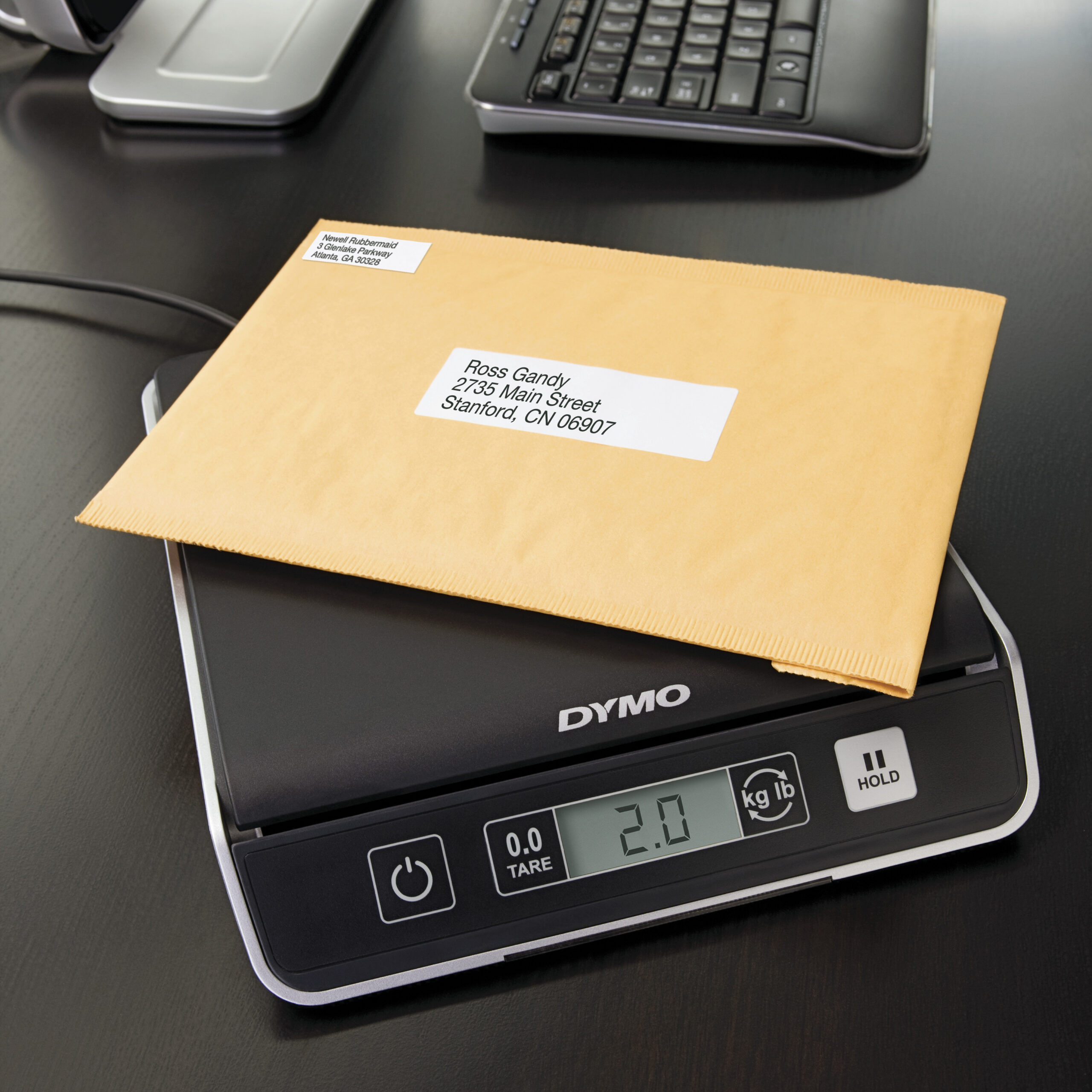 20 cm x 20 cm. Type: Electronic postal scale, Maximum weight capacity: 5 kg, Accuracy: 2 g. Power requirements: 3 x AAA/LR03. Dimensions (WxDxH): 211 x 235 x 46 mm, Weight: 1.5 kg. Package wid