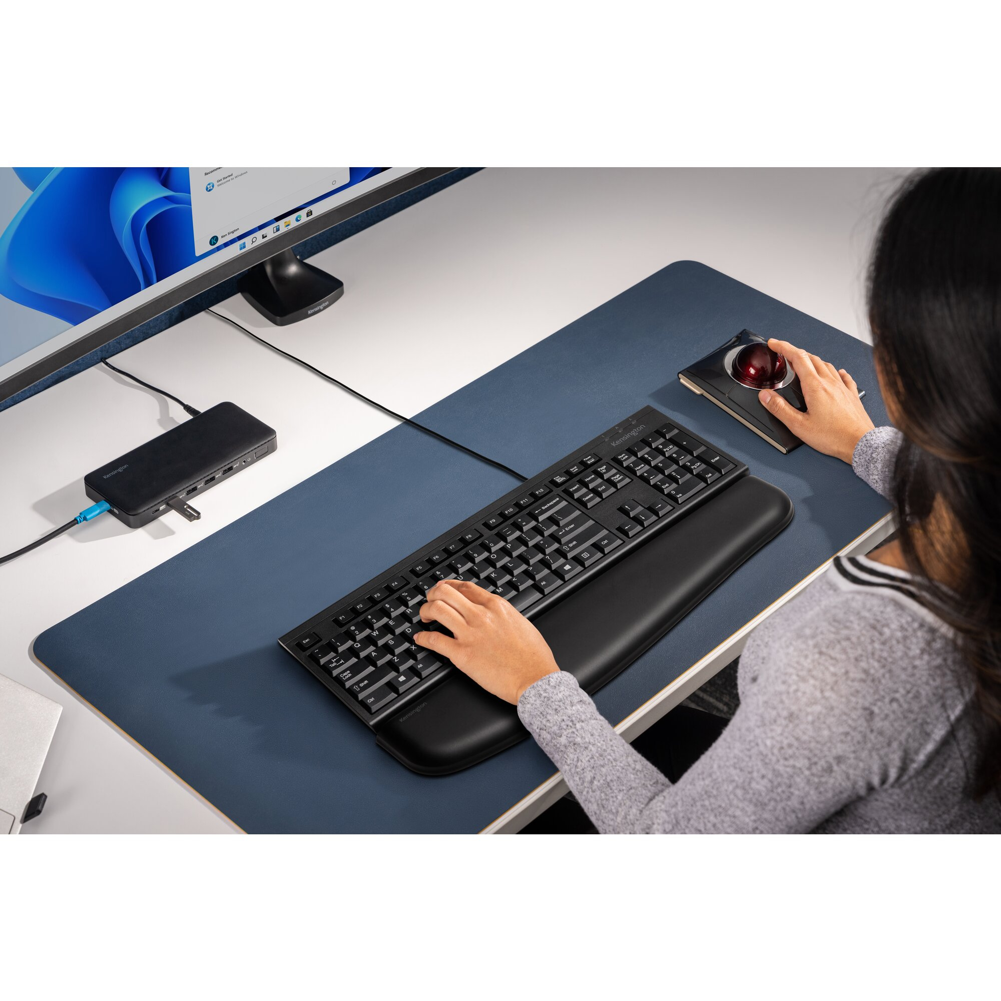 Kensington ValuKeyboard - Wired